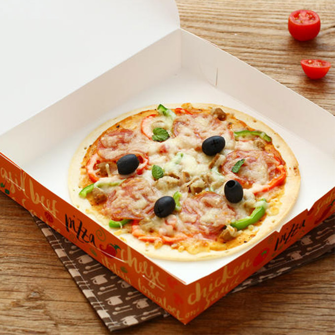 Self service pizza vending machine, outdoor hot burger